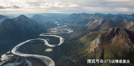 大地山河美如画，秋结硕果喜农家，四海八洲问河络，受命于危难之间打一精准生肖，全面解答解释落实_x941.87.85